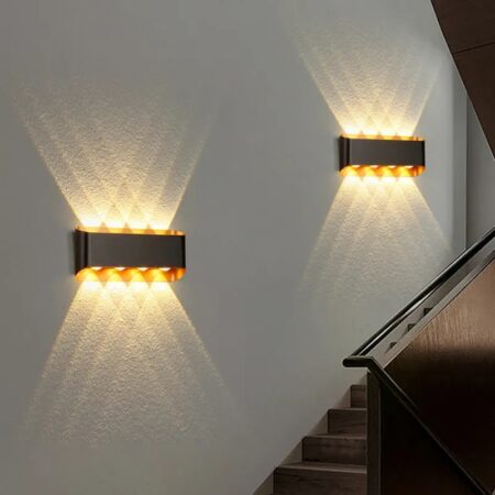 Aplica Led Exterior Gold Warm 8W