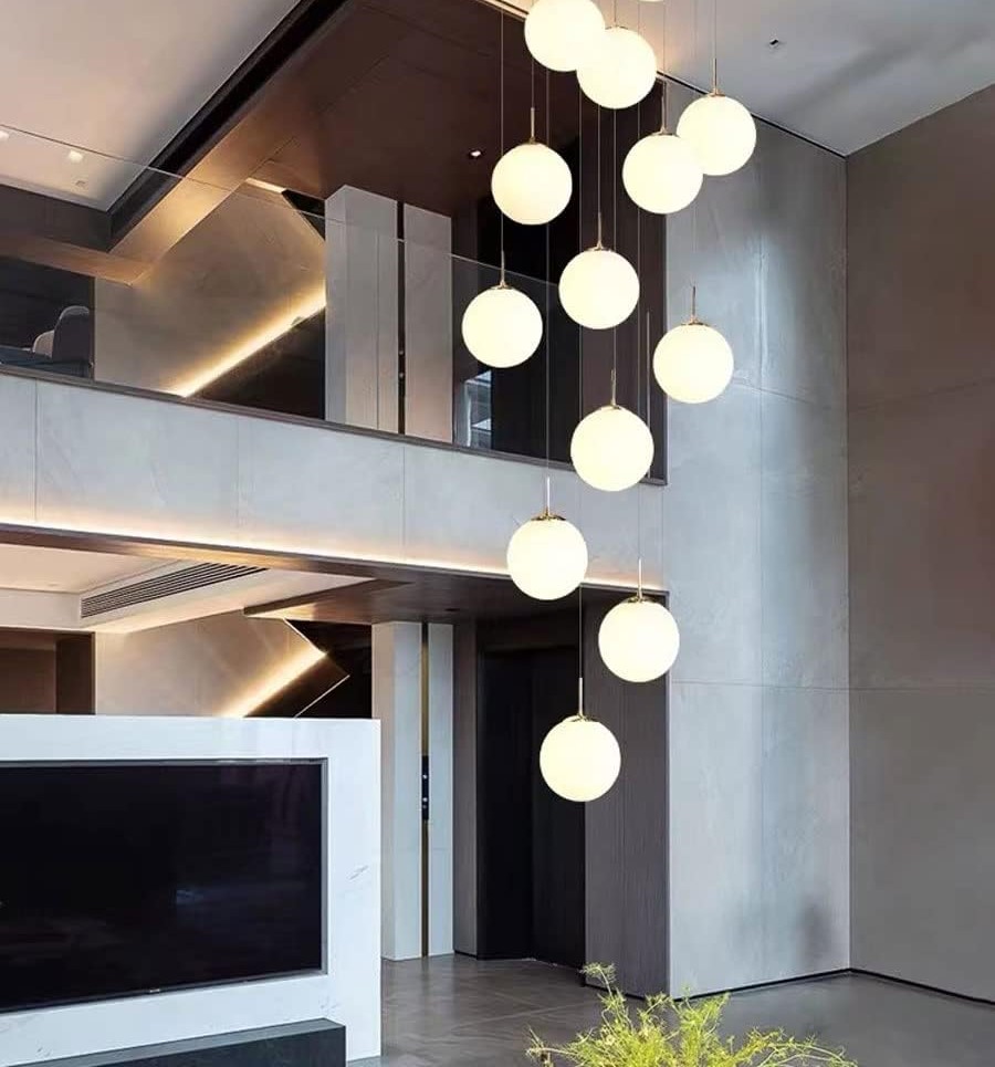 Candelabru Snow Gold 12 Globuri M2 Casa scării Candelabru Snow Gold 12 Globuri M2 Casa scării