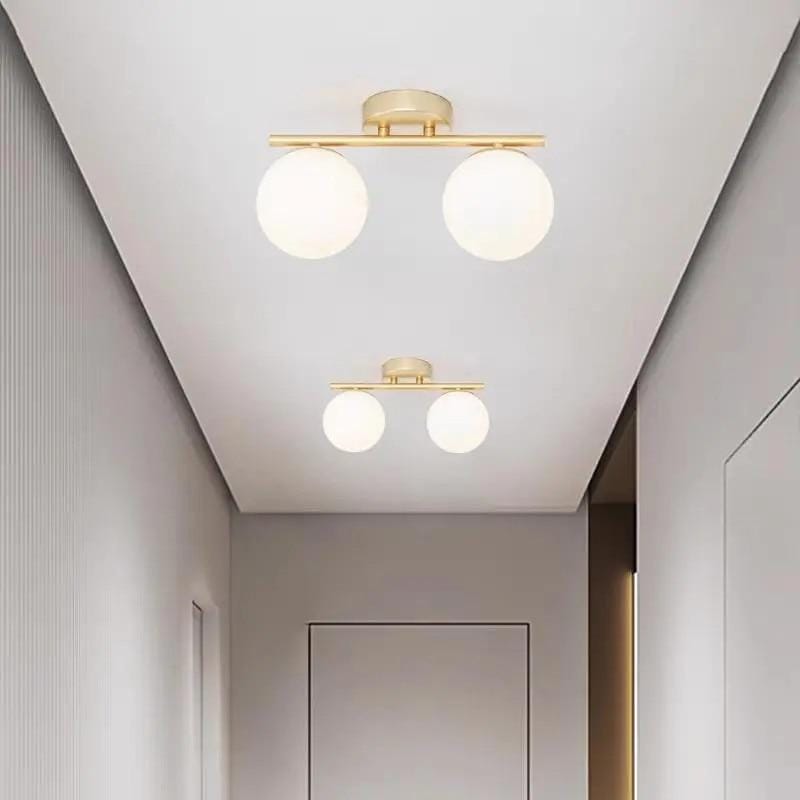 Lustra aurie cu 2 globuri Happy Light Lustra aurie cu 2 globuri Happy Light